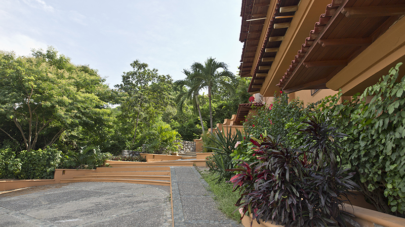 Punta Marina 01 - Zihuatanejo Vacation Rentals Exterior