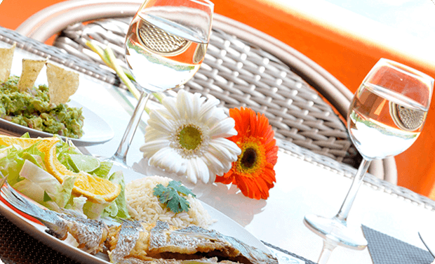 Zihuatanejo Mexico Condos  - Desayuno - Punta Marina 302